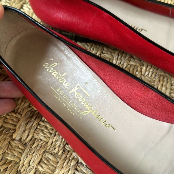Authentic Red Leather Ballet Flats By Salvatore Ferragamo - Picture 2 of 8